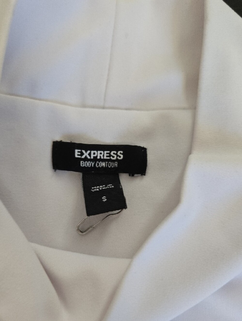Express White Sleeveless Mock Neck Bodysuit - Picture 3 of 4